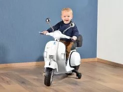 Playtastic Kindervespa:Original Vespa-lizensierter Elektrischer Kinder-Motorroller, LEDs, MP3 -Sitzmöbel Verkaufsgeschäft nx6219 2