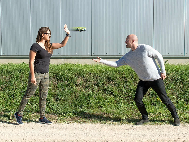 Simulus Ufo Spielzeug:Selbstfliegendes Quadrocopter-Ufo Mit Infrarot-Sensoren Und LEDs 7 Simulus Ufo Spielzeug:Selbstfliegendes Quadrocopter-Ufo Mit Infrarot-Sensoren Und LEDs – Bild 5