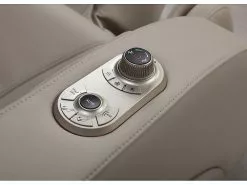 Newgen Medicals Massage Ganzkörper:Luxus-Ganzkörper-Massagesessel Mit Space-Cover, Bluetooth, App, Beige -Sitzmöbel Verkaufsgeschäft zx7094 2